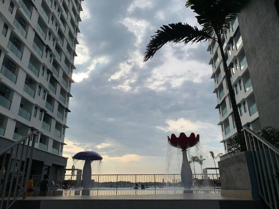 Mishal'S Homestay-Vista Bangi Studio Service Apartment カジャン エクステリア 写真