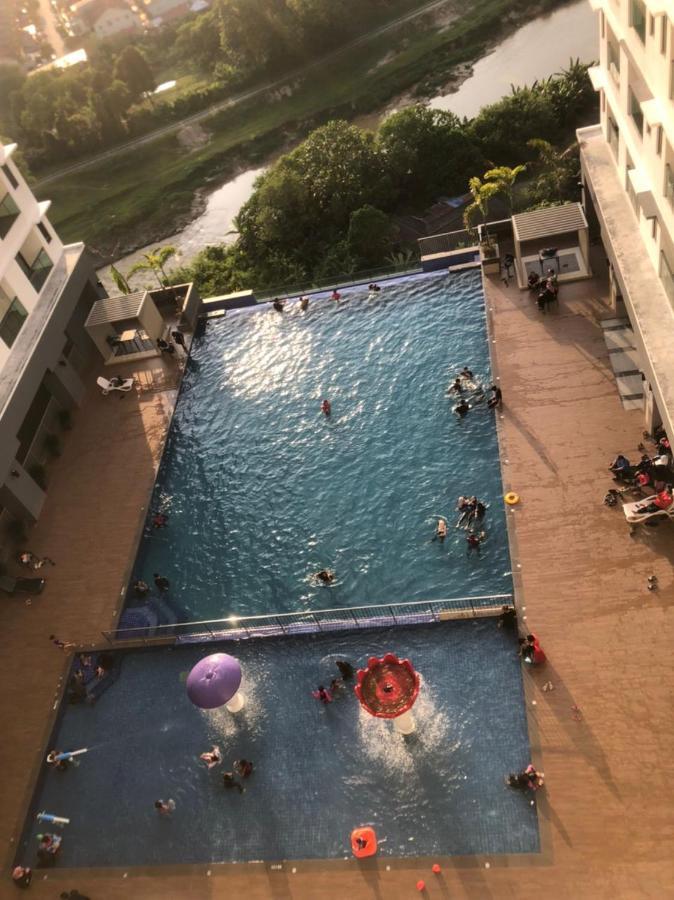 Mishal'S Homestay-Vista Bangi Studio Service Apartment カジャン エクステリア 写真